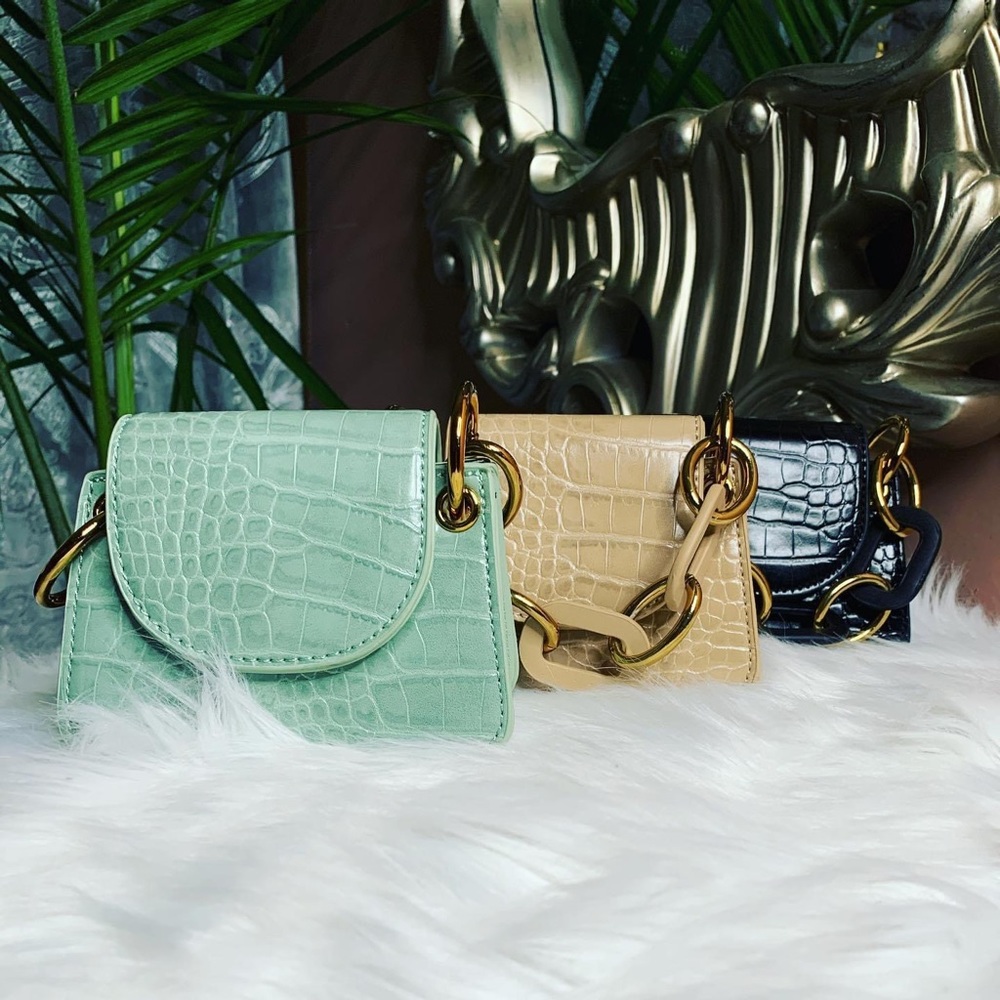 Premium vegan handbag